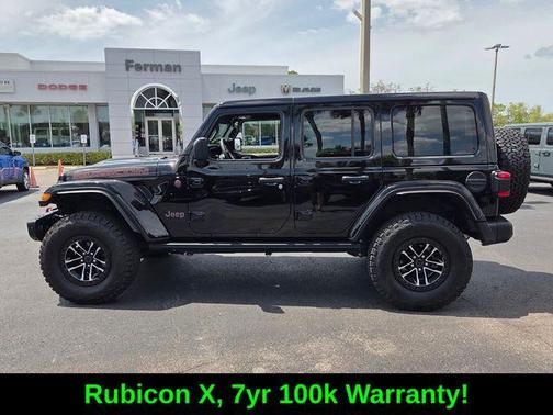 Black Clearcoat 2025 Jeep Wrangler Rubicon