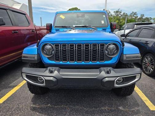 Hydro Blue Pearlcoat 2025 Jeep Gladiator Sport