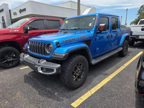 Hydro Blue Pearlcoat 2025 Jeep Gladiator Sport