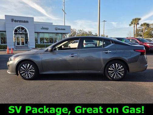 2024 Nissan Altima 2.5 SV