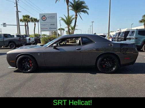 2016 Dodge Challenger SRT Hellcat