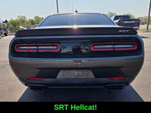 2016 Dodge Challenger SRT Hellcat