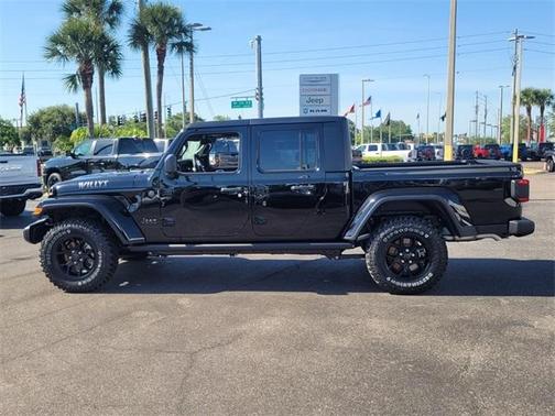 2025 Jeep Gladiator Sport