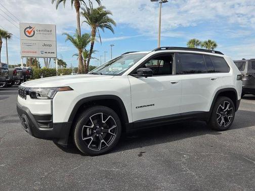 Bright White Clearcoat 2026 Jeep Cherokee Overland