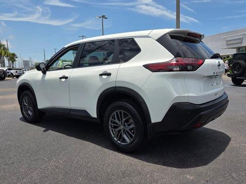 Glacier White 2021 Nissan Rogue S
