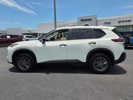 Glacier White 2021 Nissan Rogue S