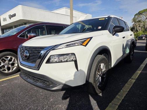 Glacier White 2021 Nissan Rogue S