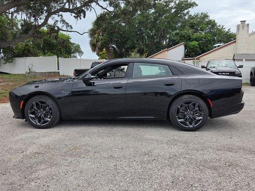 Diamond Black 2026 Dodge Charger R/T