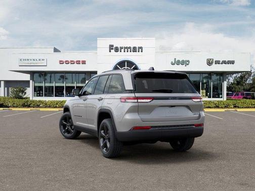 Silver Zynith 2025 Jeep Grand Cherokee Limited
