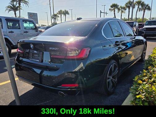 Black Sapphire Metallic 2024 BMW 330 i