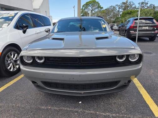 Destroyer Gray Clearcoat 2023 Dodge Challenger SXT