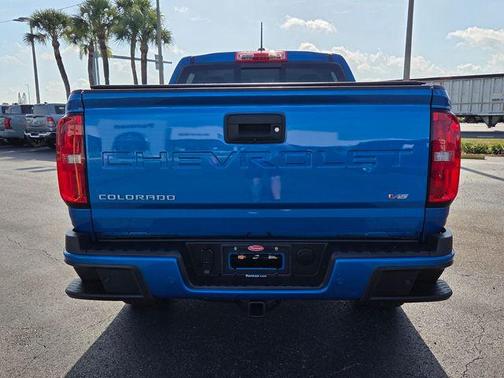 Bright Blue Metallic 2022 Chevrolet Colorado Z71