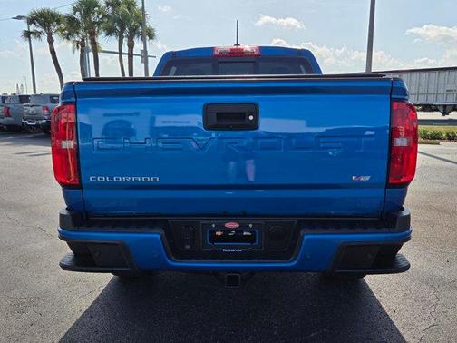 Bright Blue Metallic 2022 Chevrolet Colorado Z71