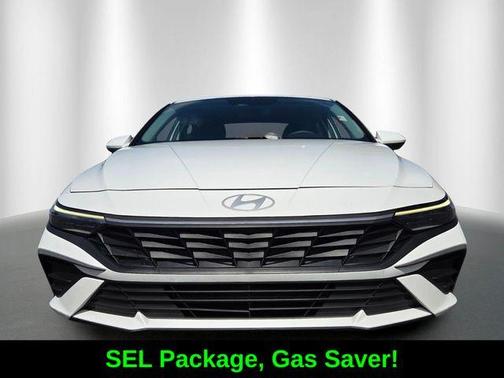 White 2024 Hyundai ELANTRA SEL