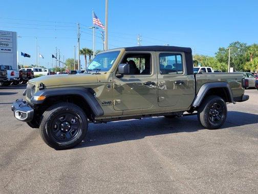 2025 Jeep Gladiator Sport