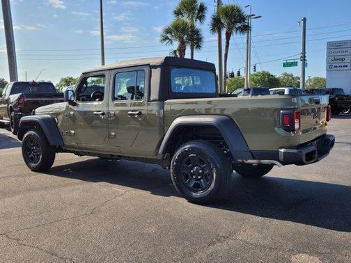 2025 Jeep Gladiator Sport