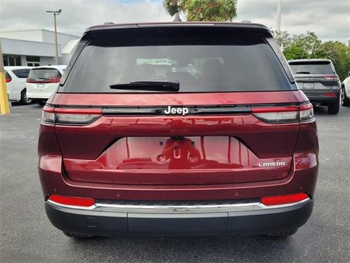 2025 Jeep Grand Cherokee Laredo X