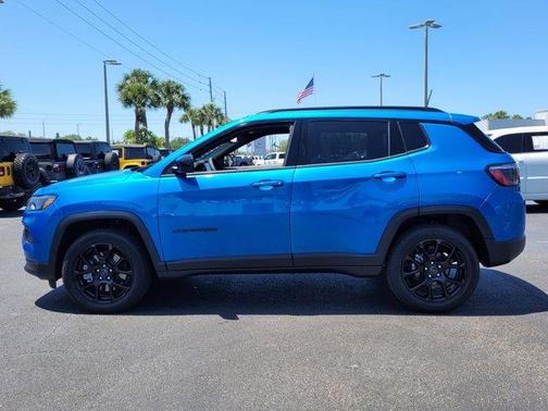 2025 Jeep Compass Latitude