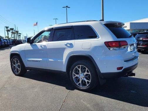 2022 Jeep Grand Cherokee WK Limited