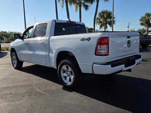 Bright White Clearcoat 2019 RAM 1500 Big Horn