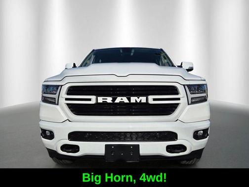 Bright White Clearcoat 2019 RAM 1500 Big Horn