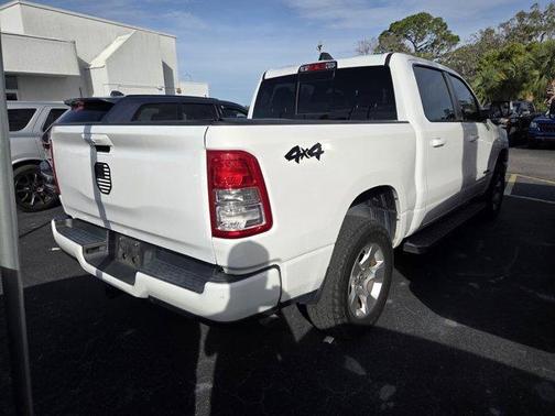 Bright White Clearcoat 2019 RAM 1500 Big Horn
