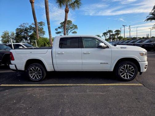 Bright White Clearcoat 2025 RAM 1500 Limited