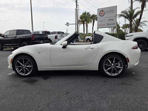 Snowflake White Pearl 2023 Mazda MX-5 Miata RF Grand Touring