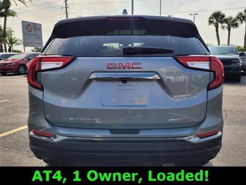 2024 GMC Terrain AT4