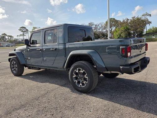 Anvil Clearcoat 2026 Jeep Gladiator Sport
