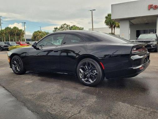 2025 Dodge Charger Daytona R/T