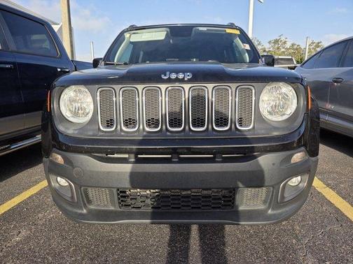 Black 2018 Jeep Renegade Latitude