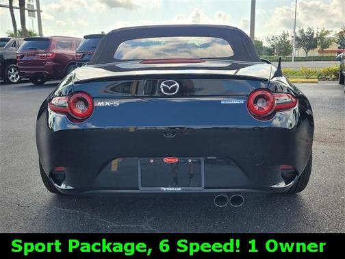 2024 Mazda MX-5 Miata Sport
