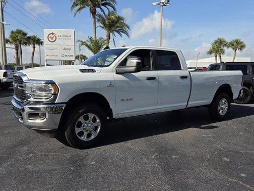 Bright White Clearcoat 2024 RAM 3500 Big Horn