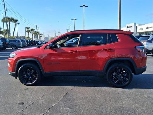 2025 Jeep Compass Latitude