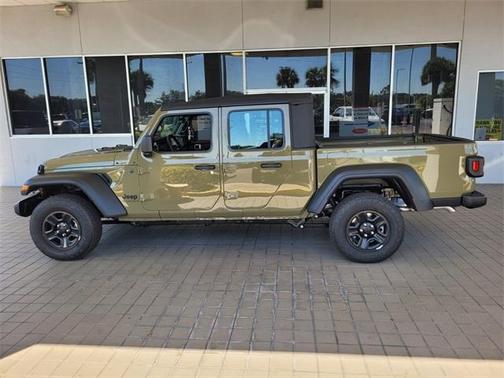 2025 Jeep Gladiator Sport