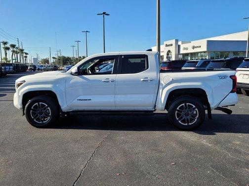 2024 Toyota Tacoma TRD Off Road