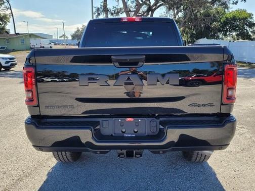 Diamond Black 2026 RAM 2500 Big Horn
