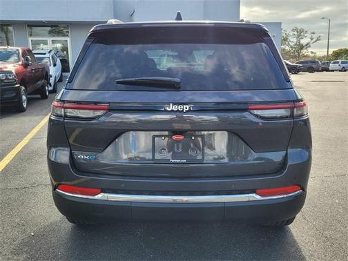 2024 Jeep Grand Cherokee 4xe Base