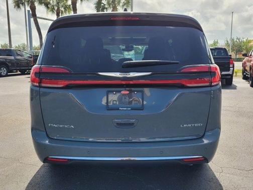 2023 Chrysler Pacifica Limited