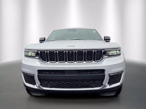 Silver Zynith 2025 Jeep Grand Cherokee L Limited