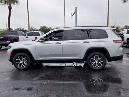 Silver Zynith 2025 Jeep Grand Cherokee L Limited