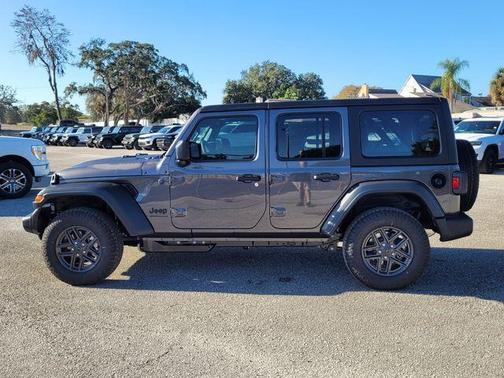Granite Crystal Clearcoat Metallic 2026 Jeep Wrangler Sport