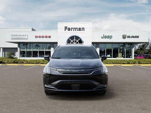 Diamond Black 2027 Chrysler Pacifica SELECT