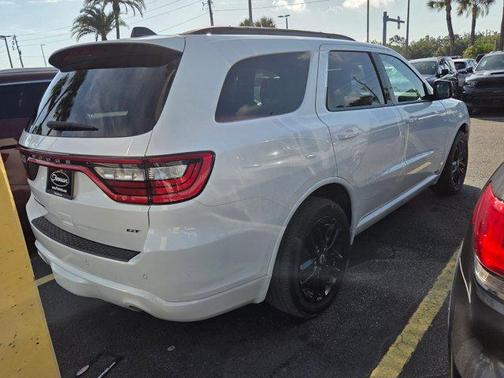 White Knuckle Clearcoat 2024 Dodge Durango GT
