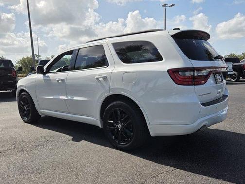 White Knuckle Clearcoat 2024 Dodge Durango GT