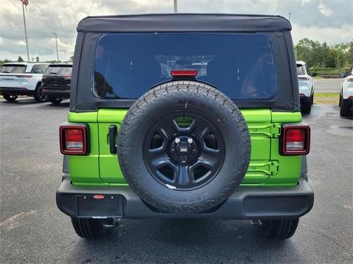 2025 Jeep Wrangler Sport