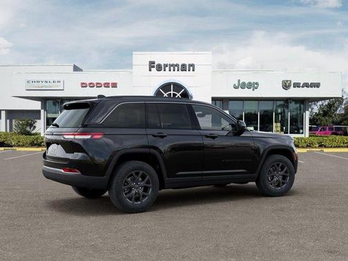 Gloss Black 2027 Jeep Grand Cherokee Laredo