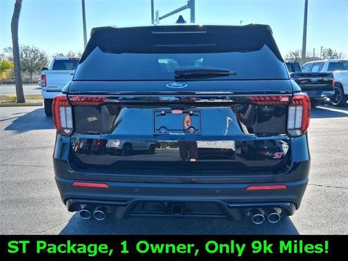 2025 Ford Explorer ST