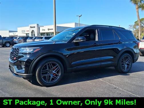 2025 Ford Explorer ST